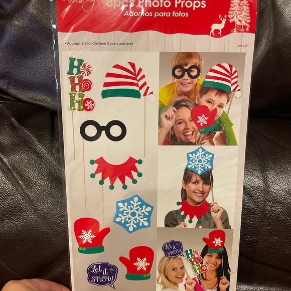 4~Funny Holiday Themed Photo Booth Props Parties Christmas Fun Photo Kit Of 32 - Picture 4 of 11